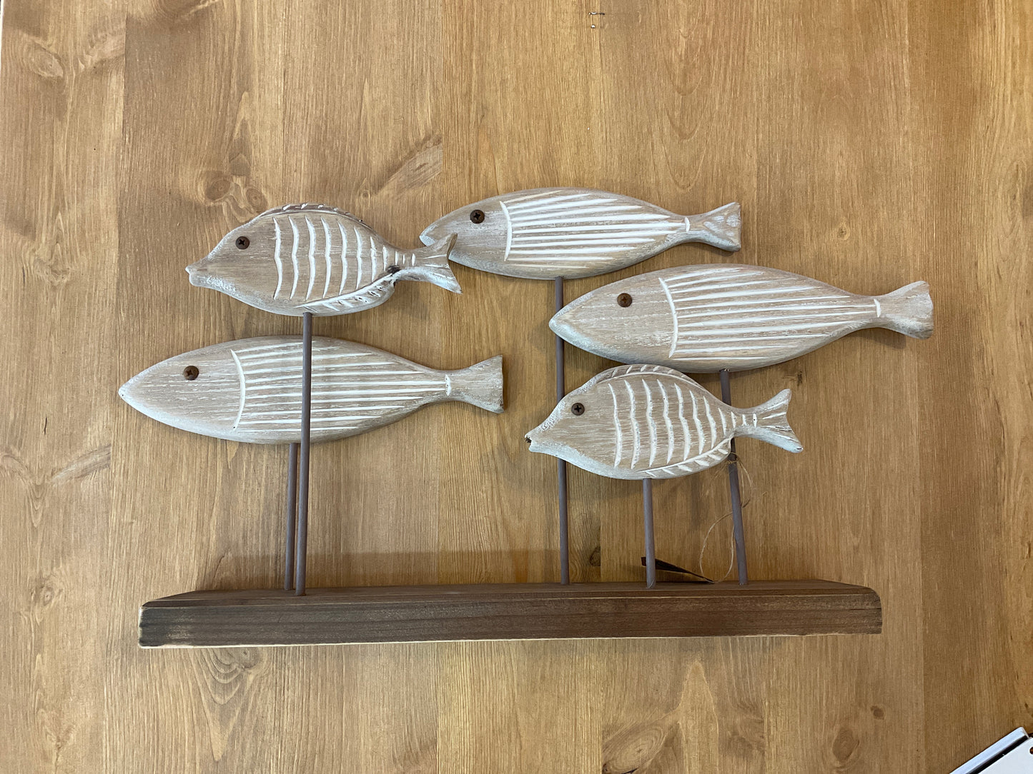 Banc de poissons - Beige et blanc